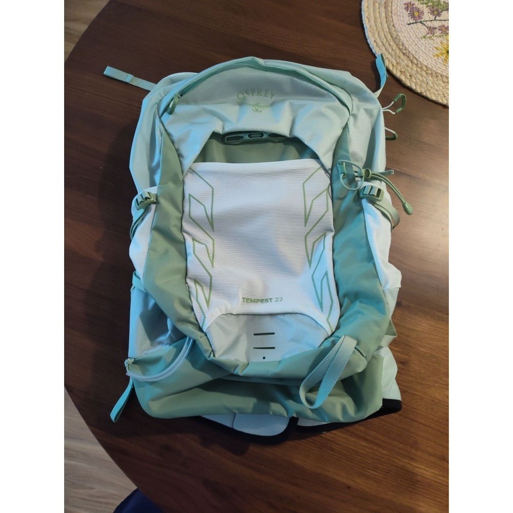 Osprey Tempest 22 Womens Hiking Backpack Sage Green Daypack AirScape